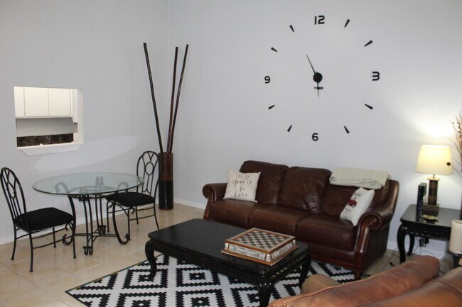 Foto del edificio - 1509 Hawthorne Pl