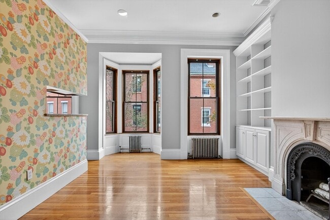 Building Photo - 20 Harvard St