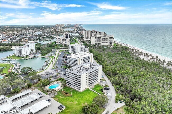 Foto del edificio - 5 Bluebill Ave
