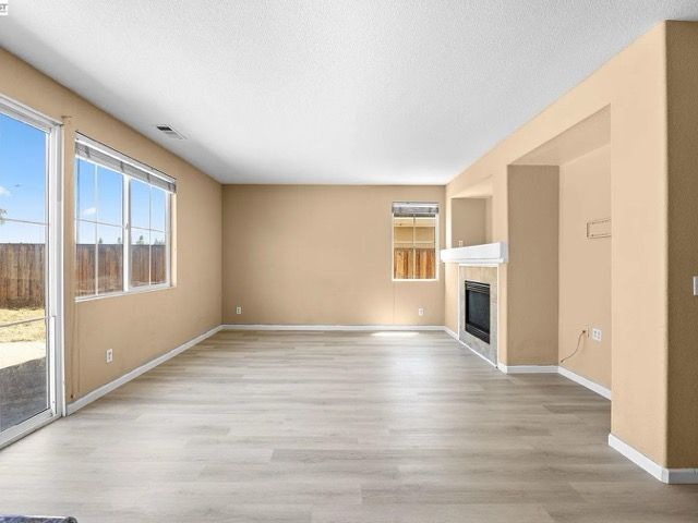 Foto del edificio - 4528 Wagon Trail Way