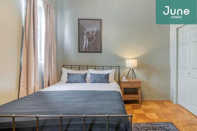 Foto del edificio - ROOM ONLY in 4-bed/2.0-bath Home