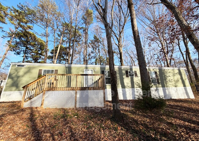 Building Photo - 786 Skylark Ln