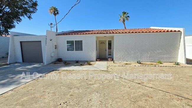 Building Photo - 78601 Ave 42