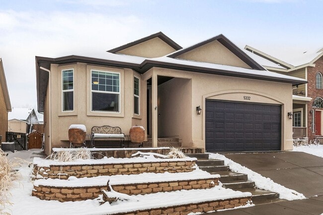 Foto del edificio - Main level Master suite with low maintenan...