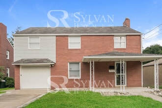 Building Photo - 212 Nuzum Ave