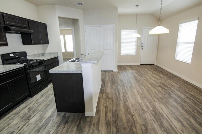 Building Photo - 13230 Italian Cypress Trail