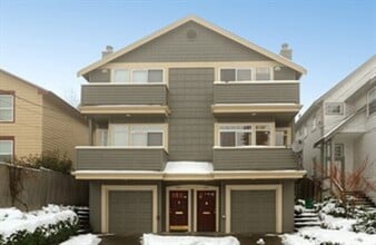 Building Photo - 315 Coryell Ct E