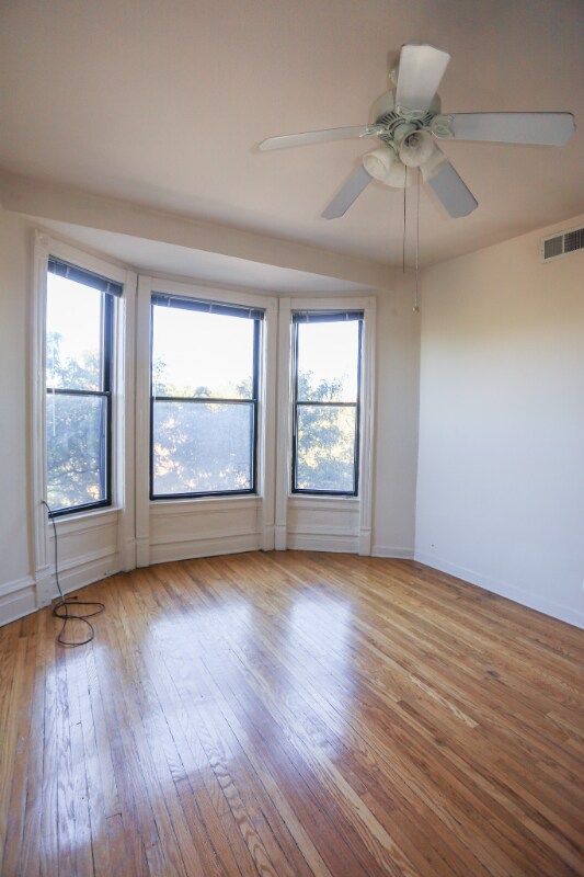 Foto del edificio - 703 W Willow St