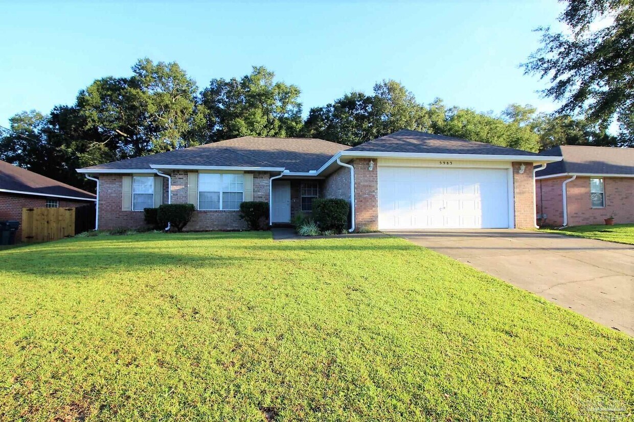 Primary Photo - 5983 Ashton Woods Cir