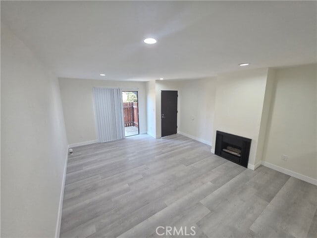 Building Photo - 6911 Woodley Ave