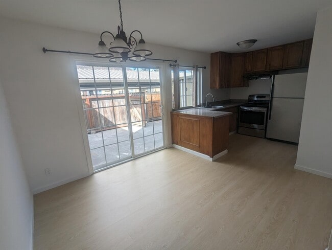 Building Photo - 1487 Tierra Buena Dr