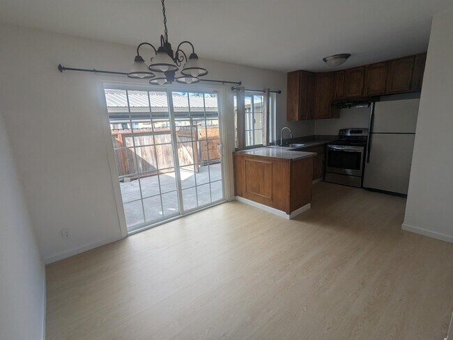 Foto del edificio - 1487 Tierra Buena Dr