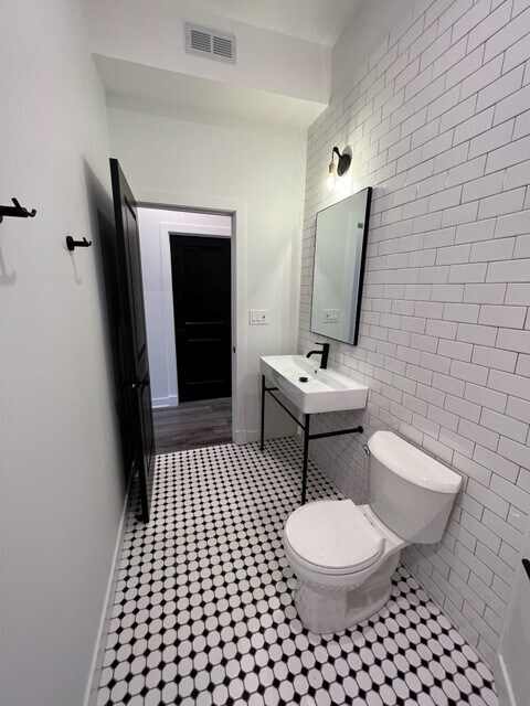 Foto del edificio - 905 S Miller St