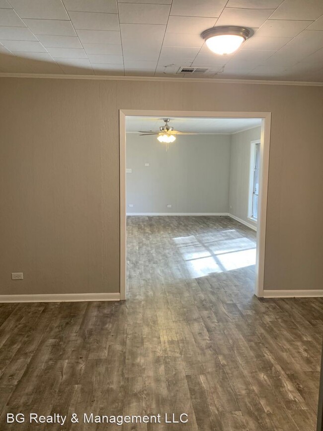 Building Photo - 3 br, 2 bath House - 811 Park Ave