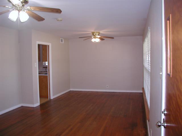 Building Photo - 537 Ridgedale Dr