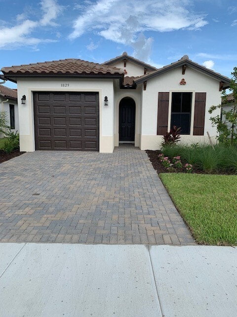 Primary Photo - 8829 Madrid Cir