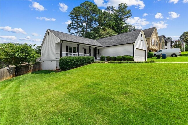 Foto del edificio - 140 Grayland Creek Dr