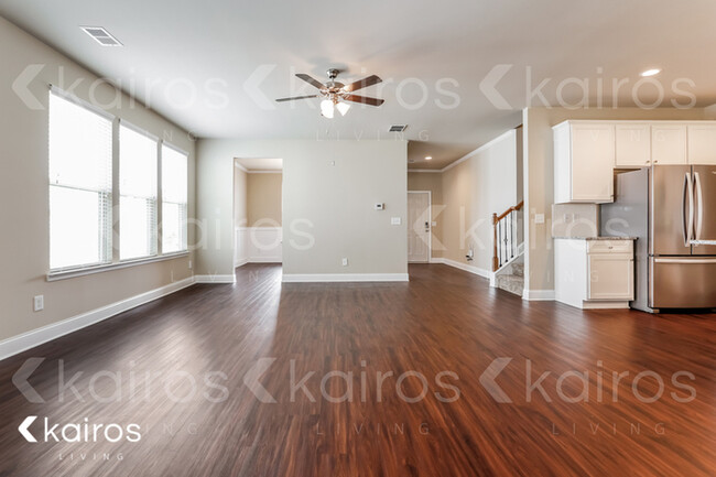 Building Photo - 155 Orchard Ln