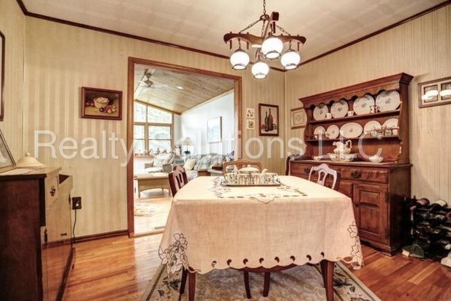 Foto del edificio - 211 E 11th Ave