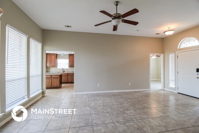 Building Photo - 217 Timber Dr