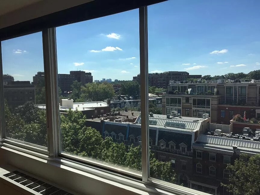 Foto principal - 2829 Connecticut Ave NW