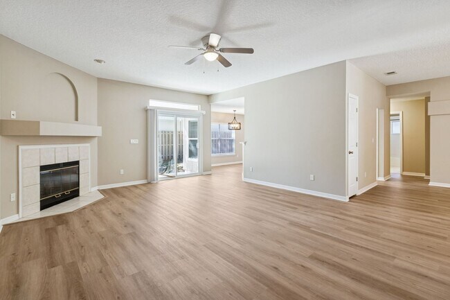 Foto del edificio - Central Island, 4 Bedroom + Office