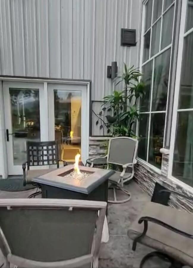 Building Photo - 2100 Marys Lake Rd