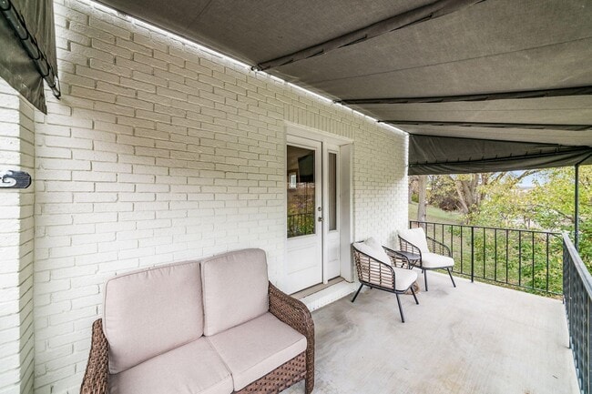 Building Photo - 1116 Hilo Ln