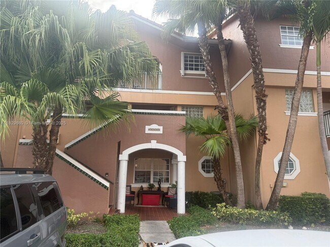 Building Photo - 10010 Hammocks Blvd
