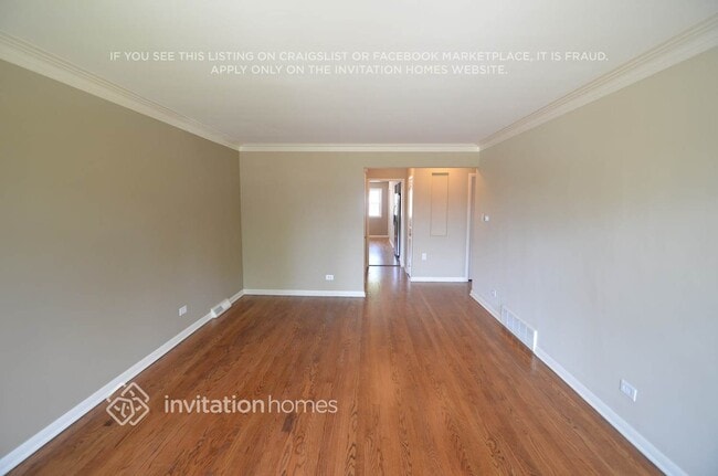 Building Photo - 9542 S Sacramento Ave