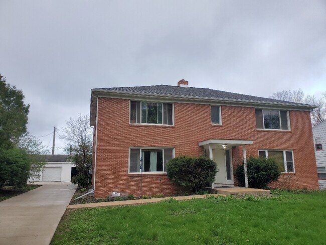Foto del edificio - 1305 Jewel Ct