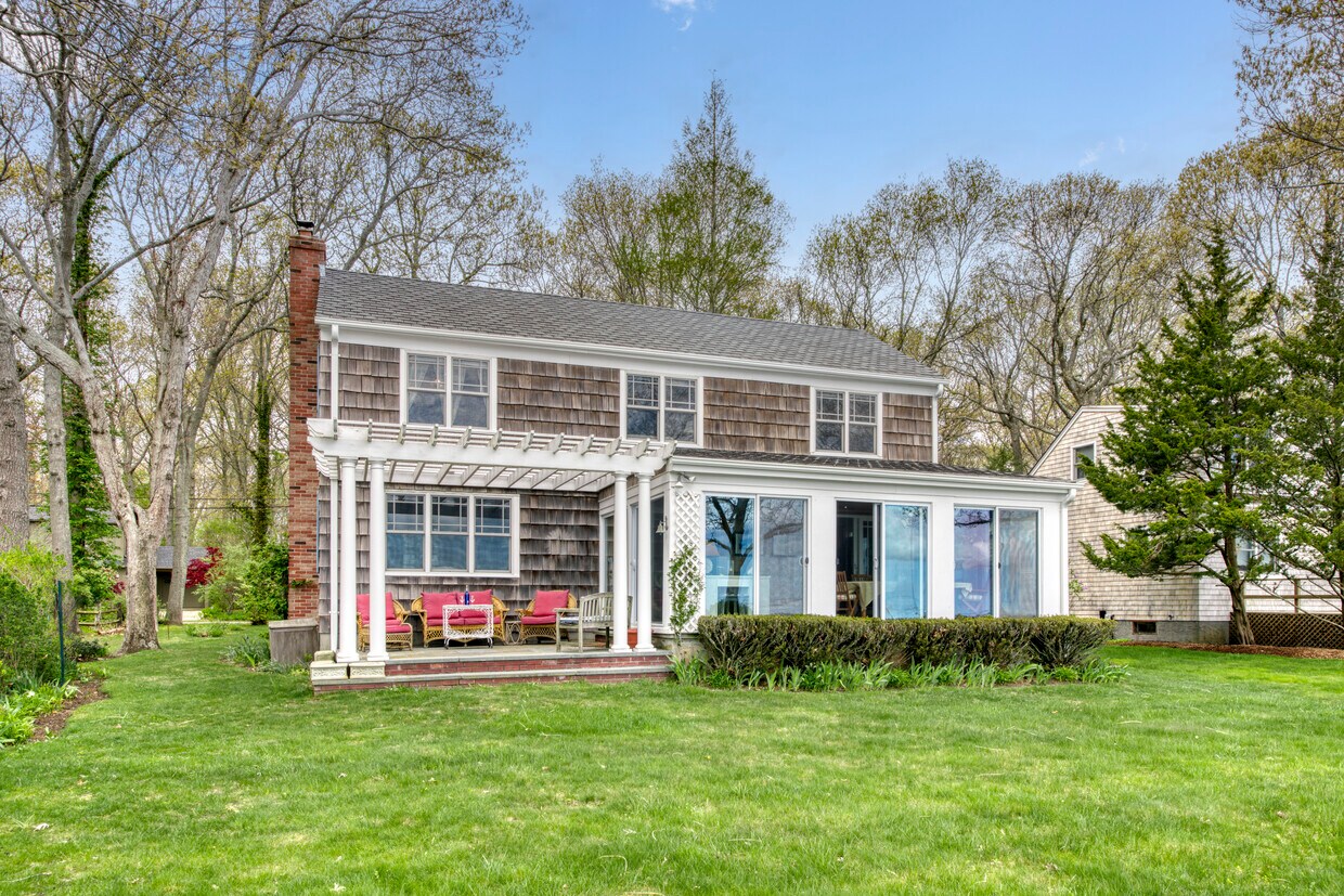 580 South Ln, East Marion, NY 11939 House for Rent in East Marion, NY