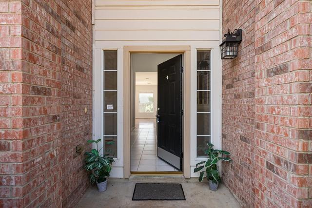 Foto del edificio - 3019 Trailwood Dr