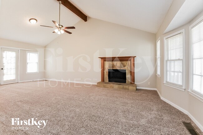 Foto del edificio - 5029 Shelley Ct NE