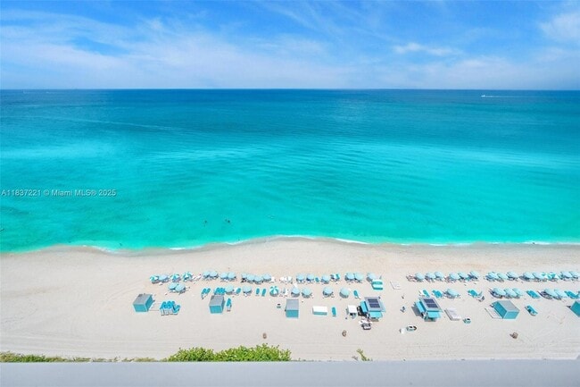 Building Photo - 6801 Collins Ave