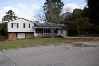 Building Photo - 5704 Selkirk Pl