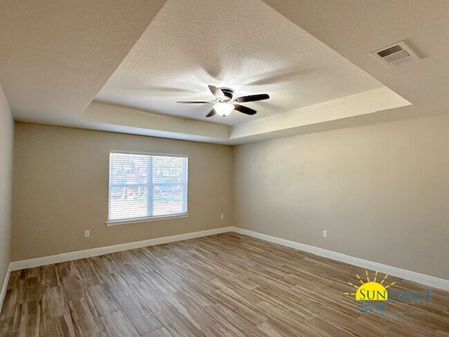 Foto del edificio - Beautiful Navarre Home on Large Lot!