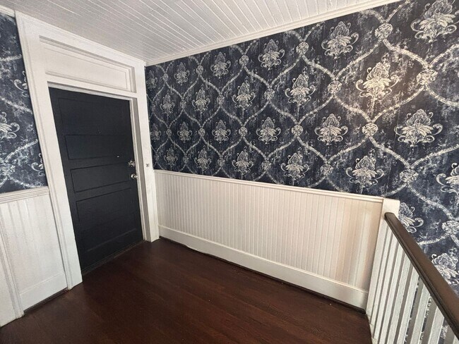 Foto del edificio - 1215 Elmwood Ave