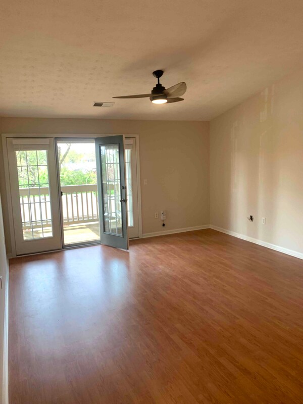 Building Photo - 600 Vincent Way