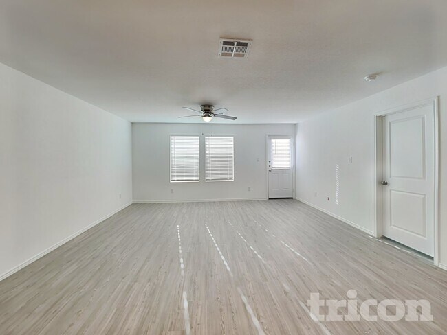 Building Photo - 12911 Hyssop Mdw