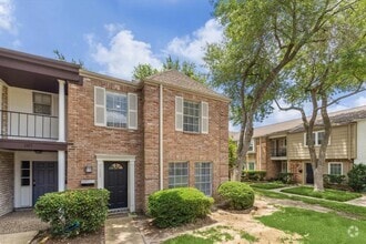 Building Photo - 1107 Country Pl Dr
