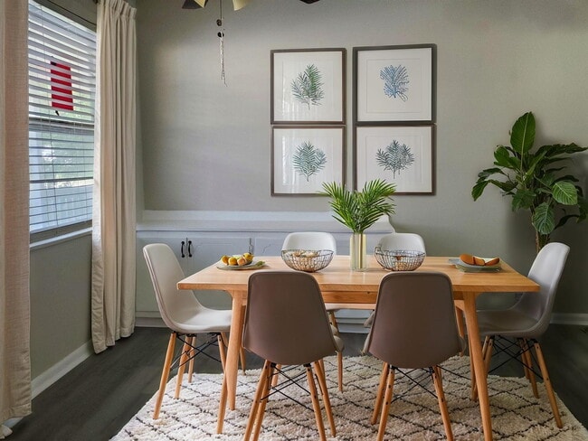 Building Photo - Charming 3-Bedroom Home in Hueytown with Spacious Layout & 2 Full Baths!