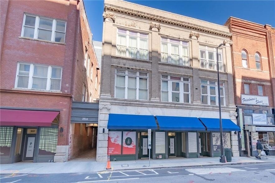 Photo - 215 Mitchell Street SW Unit 13