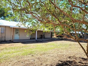 Building Photo - 4362 W Midway Rd
