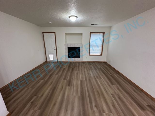 Building Photo - 714 SE Palmblad Pl