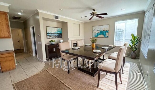 Building Photo - 8431 Newburgh St