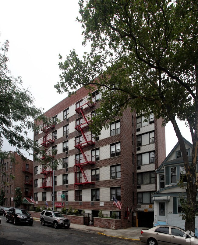 Building Photo - 88-15 144th St