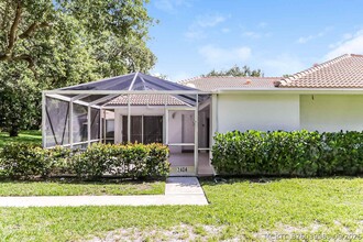 Building Photo - 7404 Geminata Oak Ct