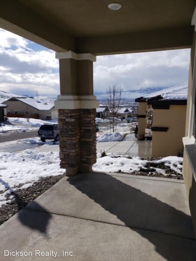 Foto del edificio - 3 br, 2 bath House - 3267 Vincinato Dr.