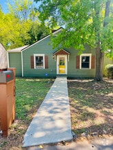 Building Photo - 1700 Lanier Dr SW